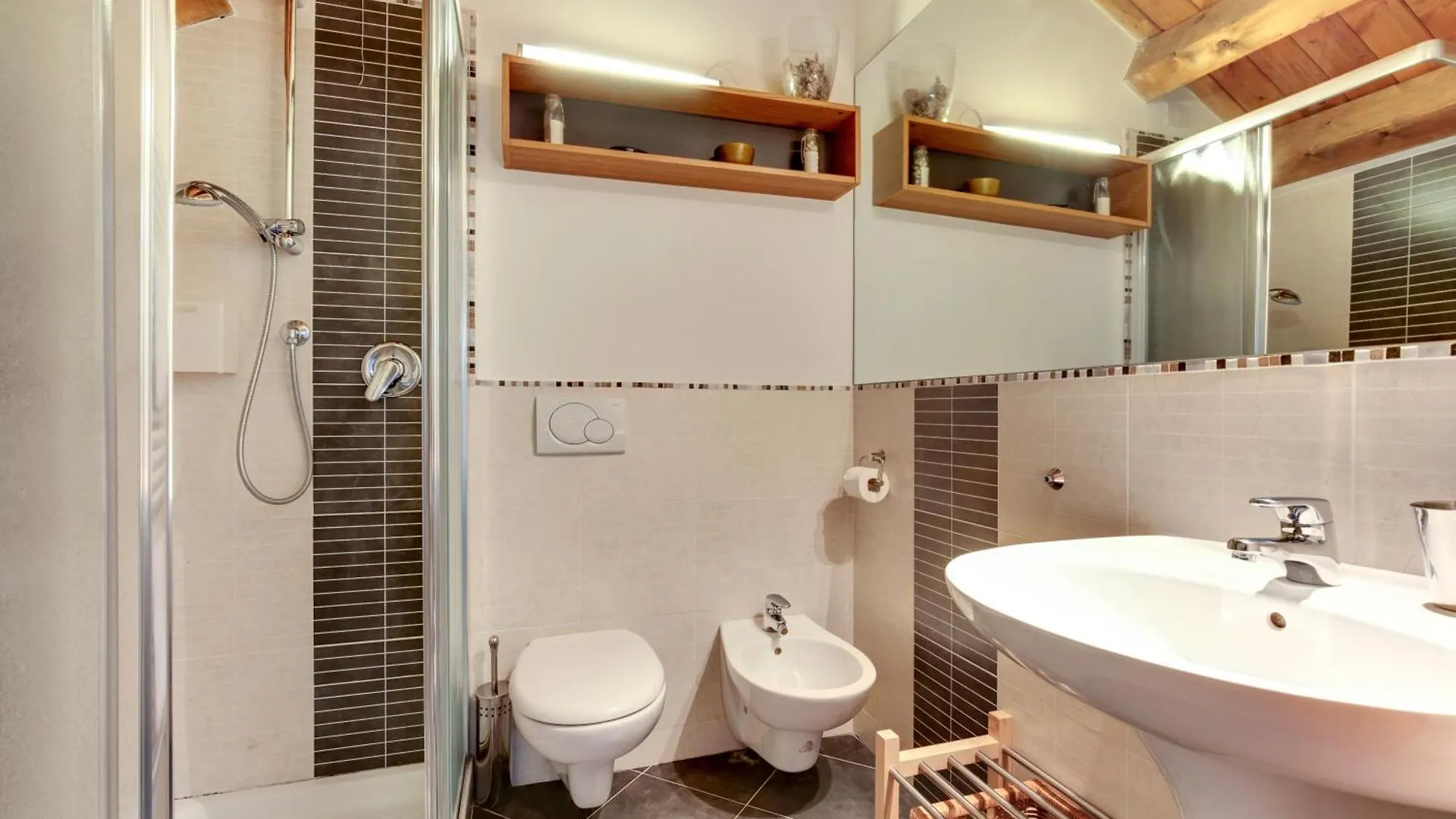 Apartment Ferienwohnung Auf Zwei Ebenen Mitten In Venedig