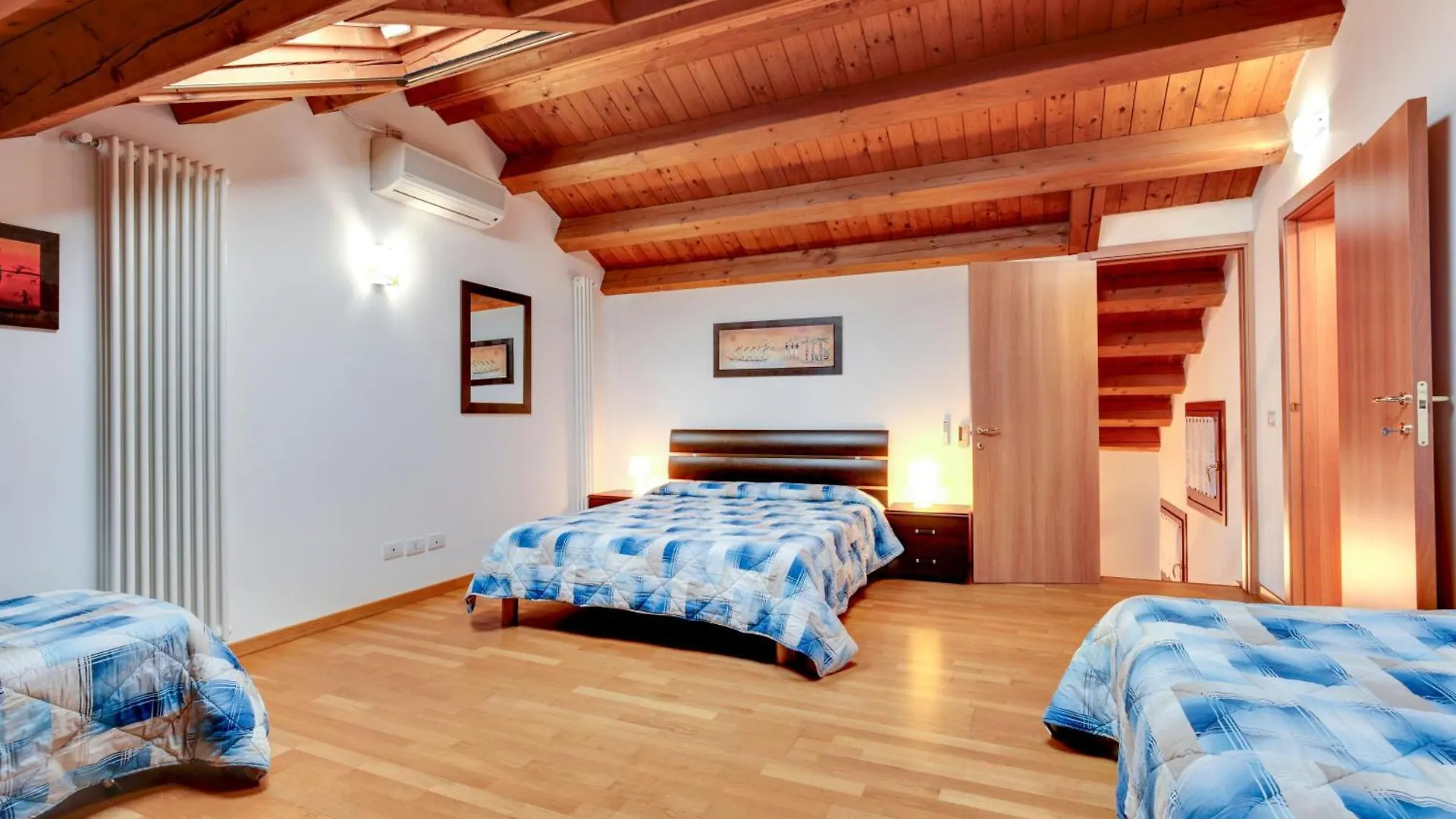 Ferienwohnung Auf Zwei Ebenen Mitten In Venedig Apartment Venice