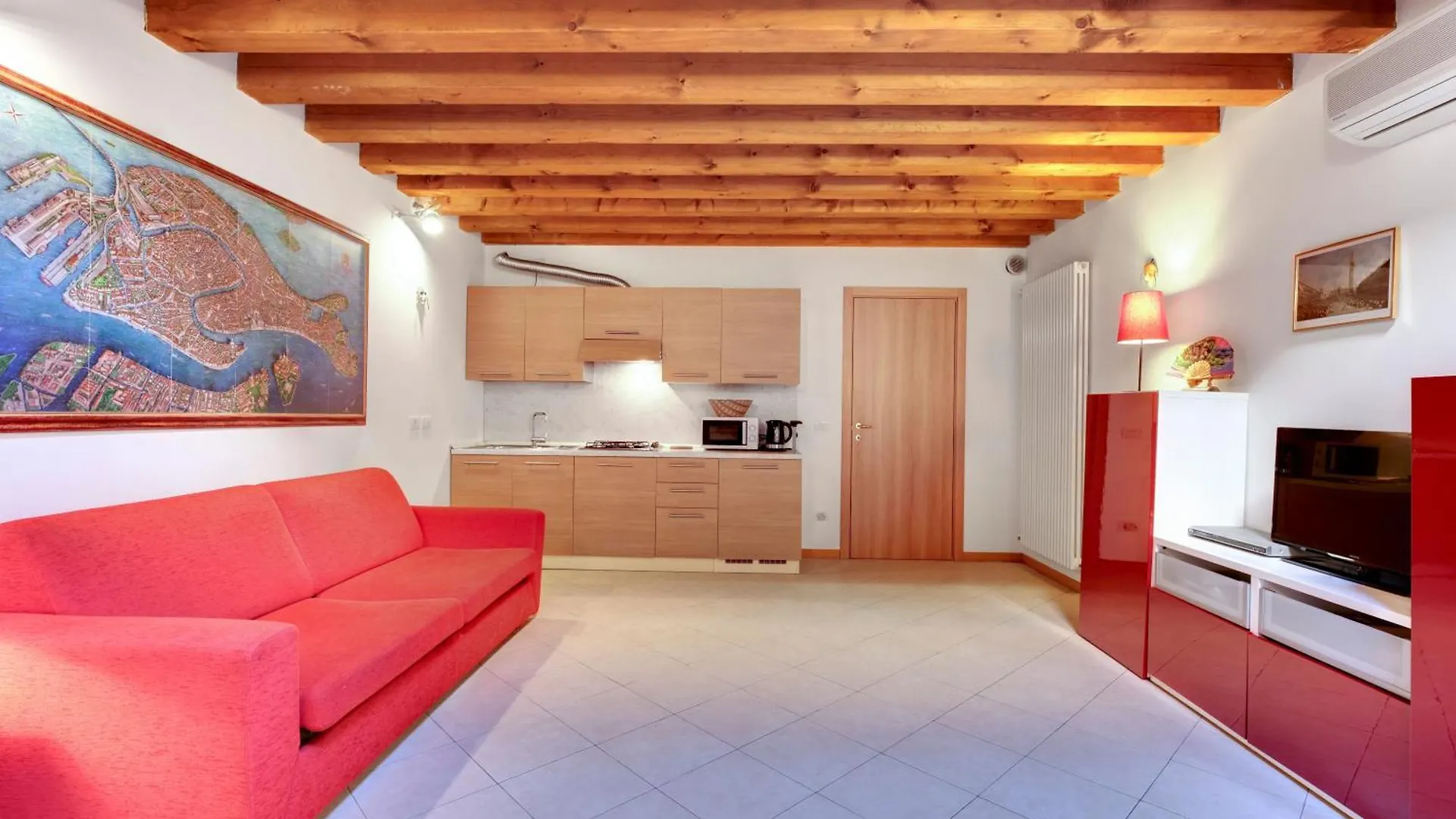 Ferienwohnung Auf Zwei Ebenen Mitten In Venedig Apartment