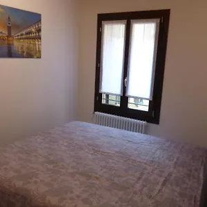 Casa Moderna A Due Passi Da Rialto Venice